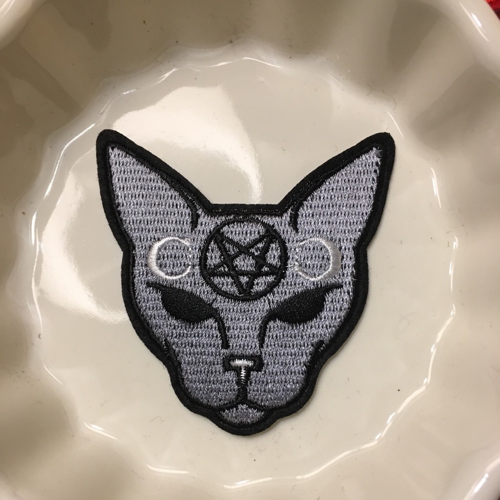 Metal cat iron-on patch